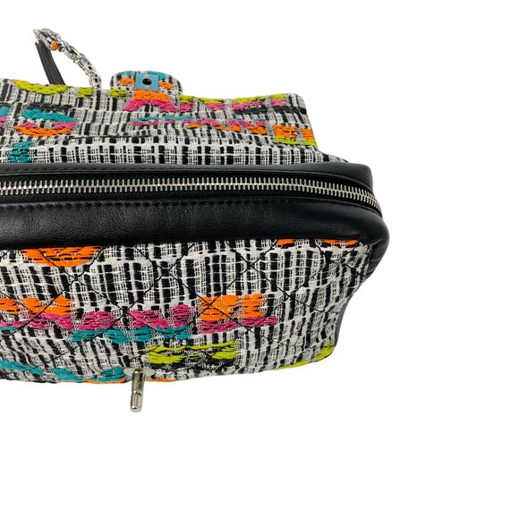 Chanel Black / White Multi 2015 Easy Fantasy Tweed Flap Shoulder Bag - Picture 13 of 16